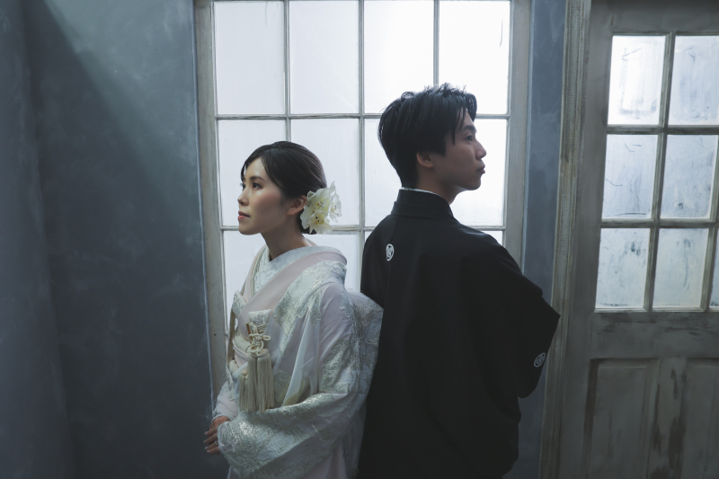 背中合わせショット