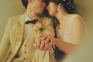 洋装ハウススタジオ☆おふたりの雰囲気に合わせて