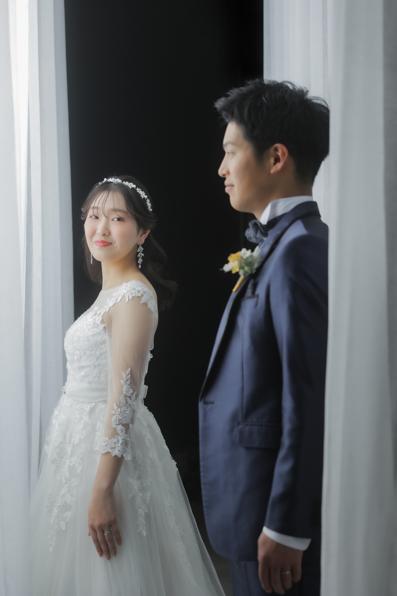 カーテンを使って