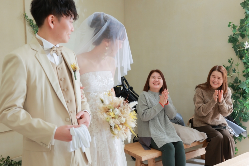 まずはチャペルで