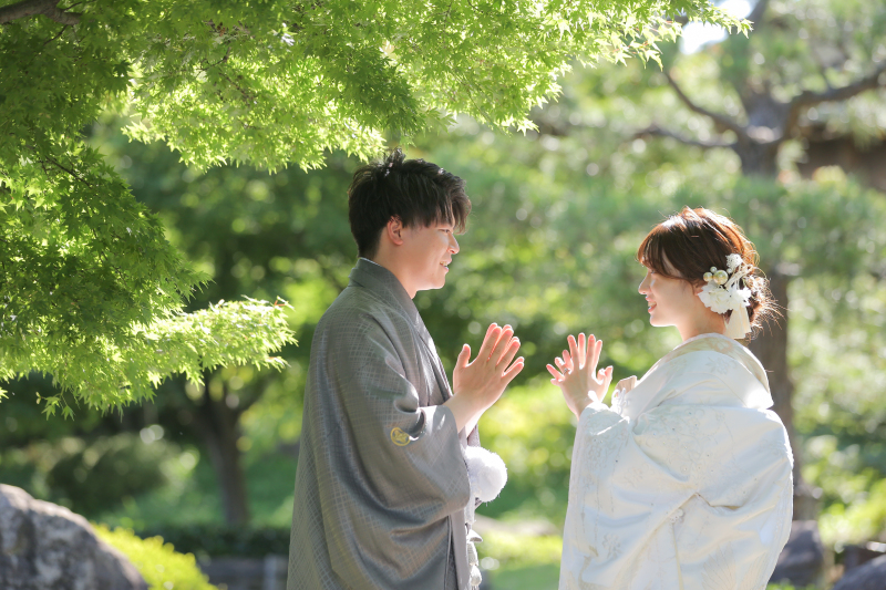 光の当たり方に注目！