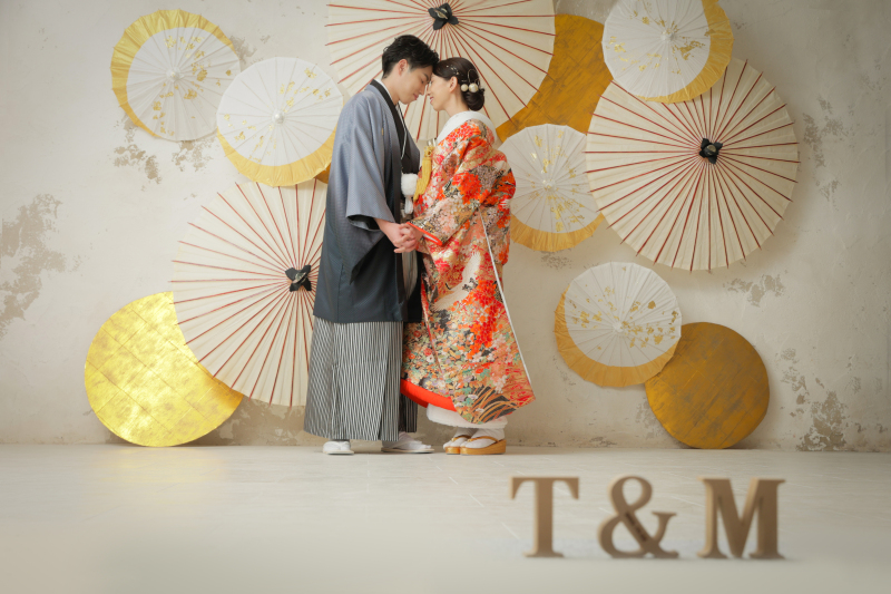 ちょっとポップな背景も