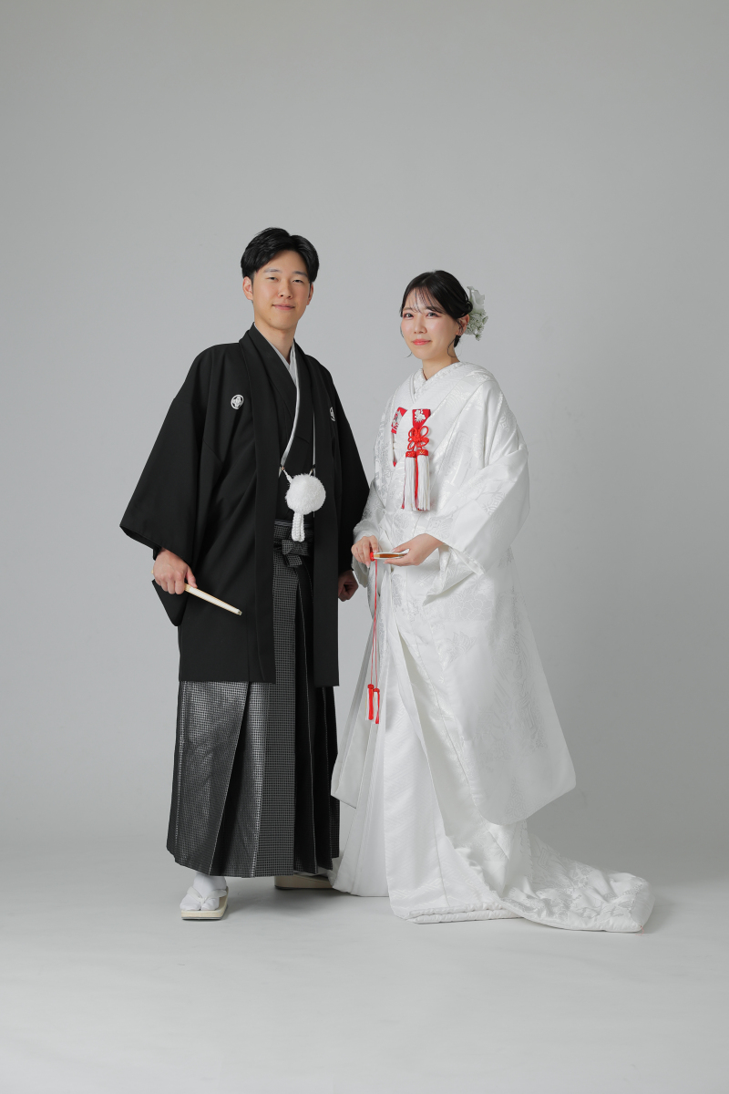 着物をキチンと整えていきます