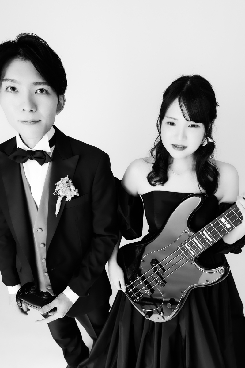 さらにモノクロ