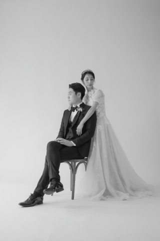 スタジオで洋装2着！