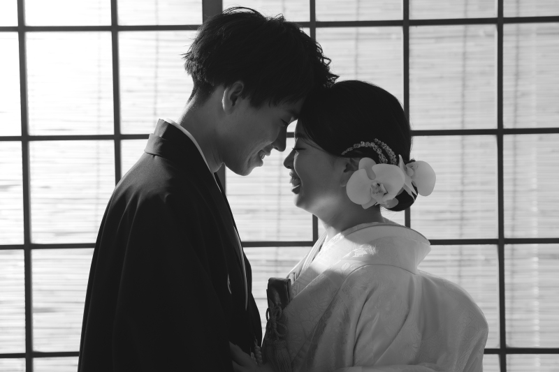 おでこコッツン