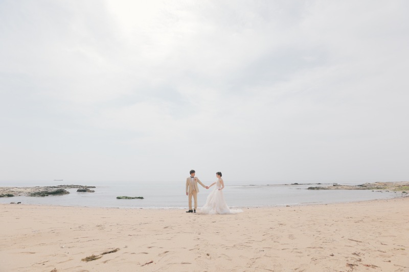 明るい曇りの日