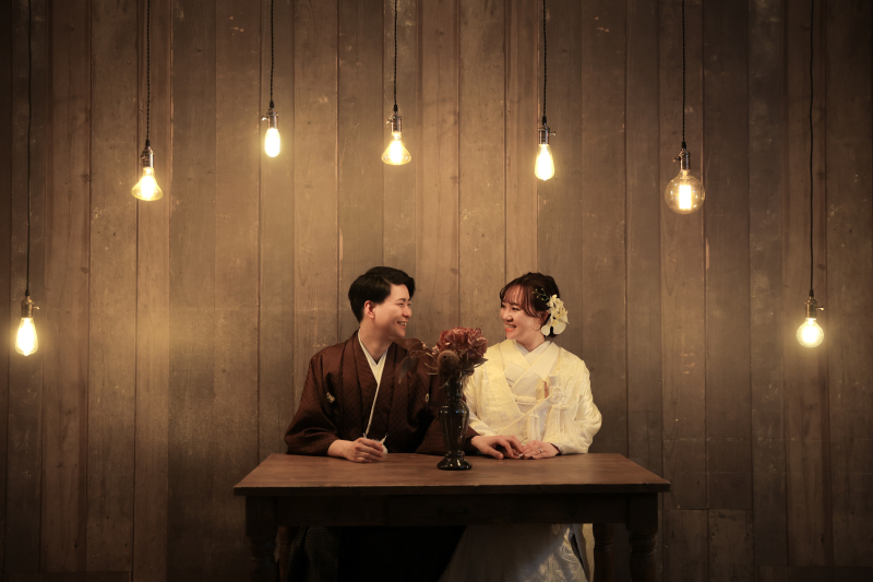 光に照らされて