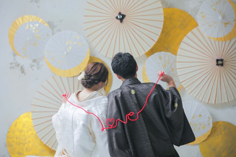持ち込みのアイテムのLOVEモールを背中に