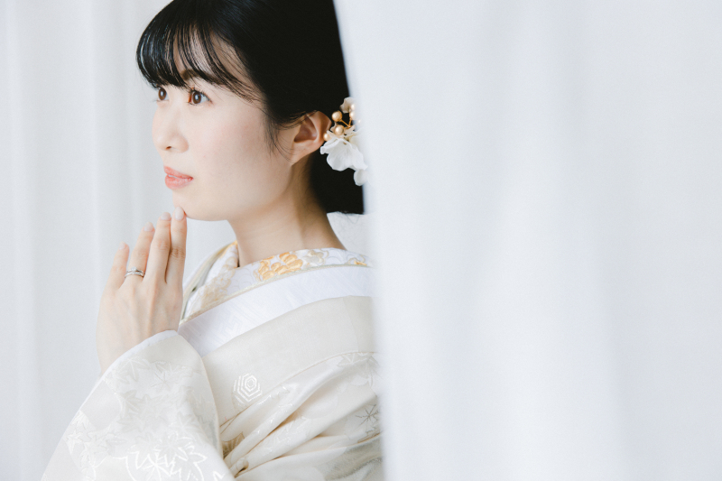 白の柔らかい色合い