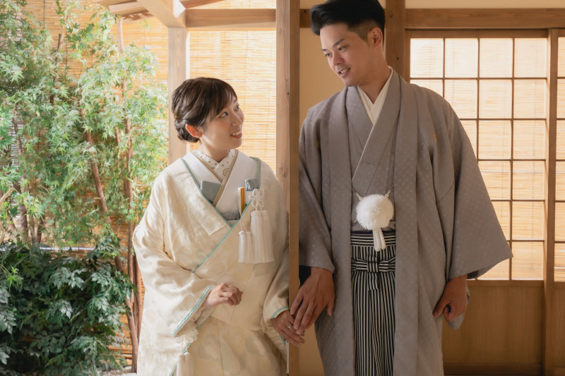 障子を一枚挟んで