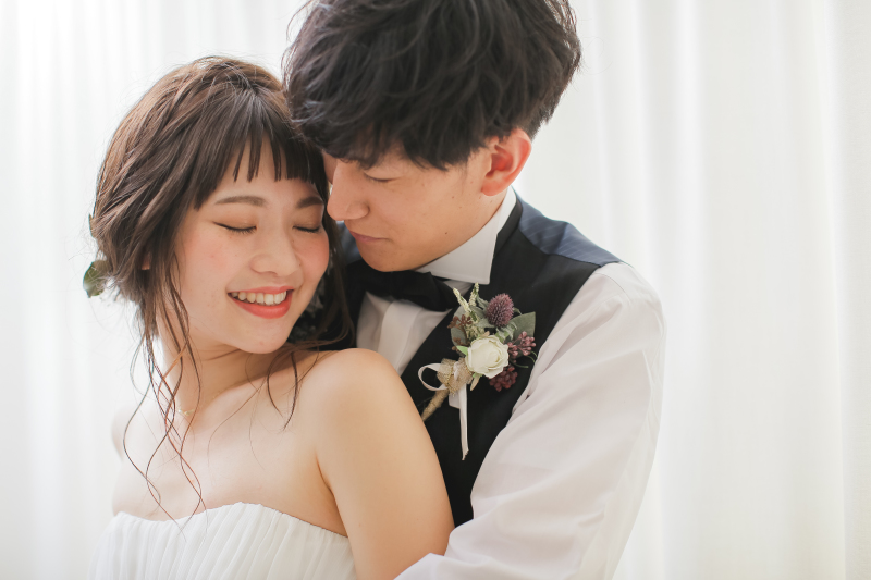 後ろからそっと