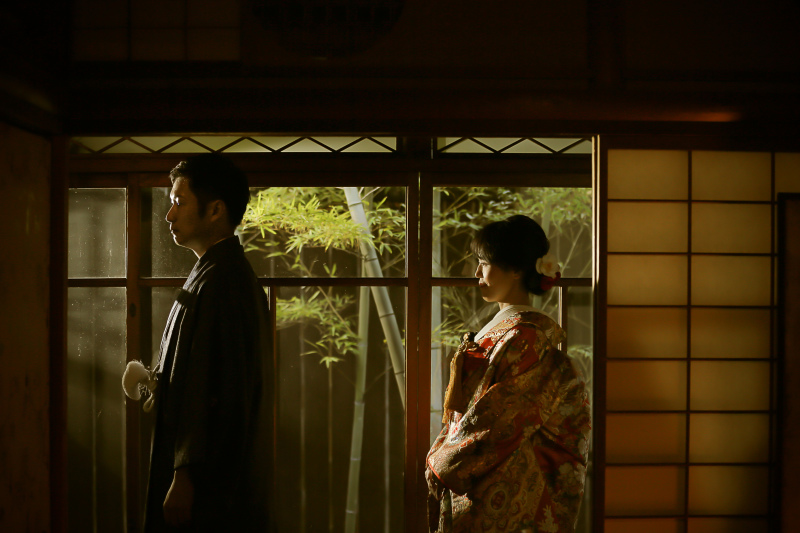 差し込む光を使ってシルエット