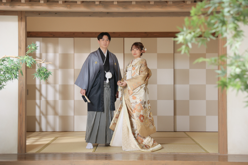 まずは立ち姿から