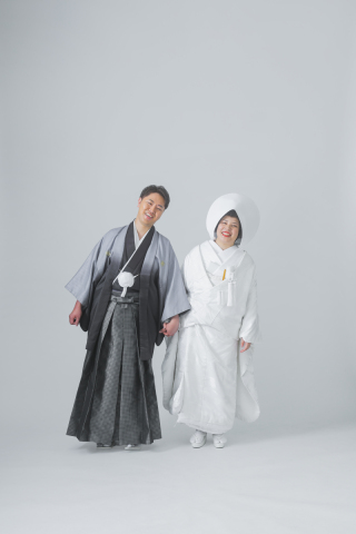 シンプルに白無垢で