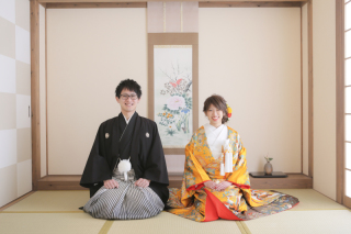 いろんな色の打掛も♪