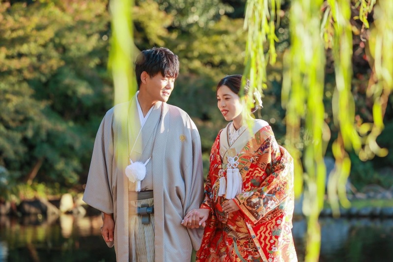 光に照らされて