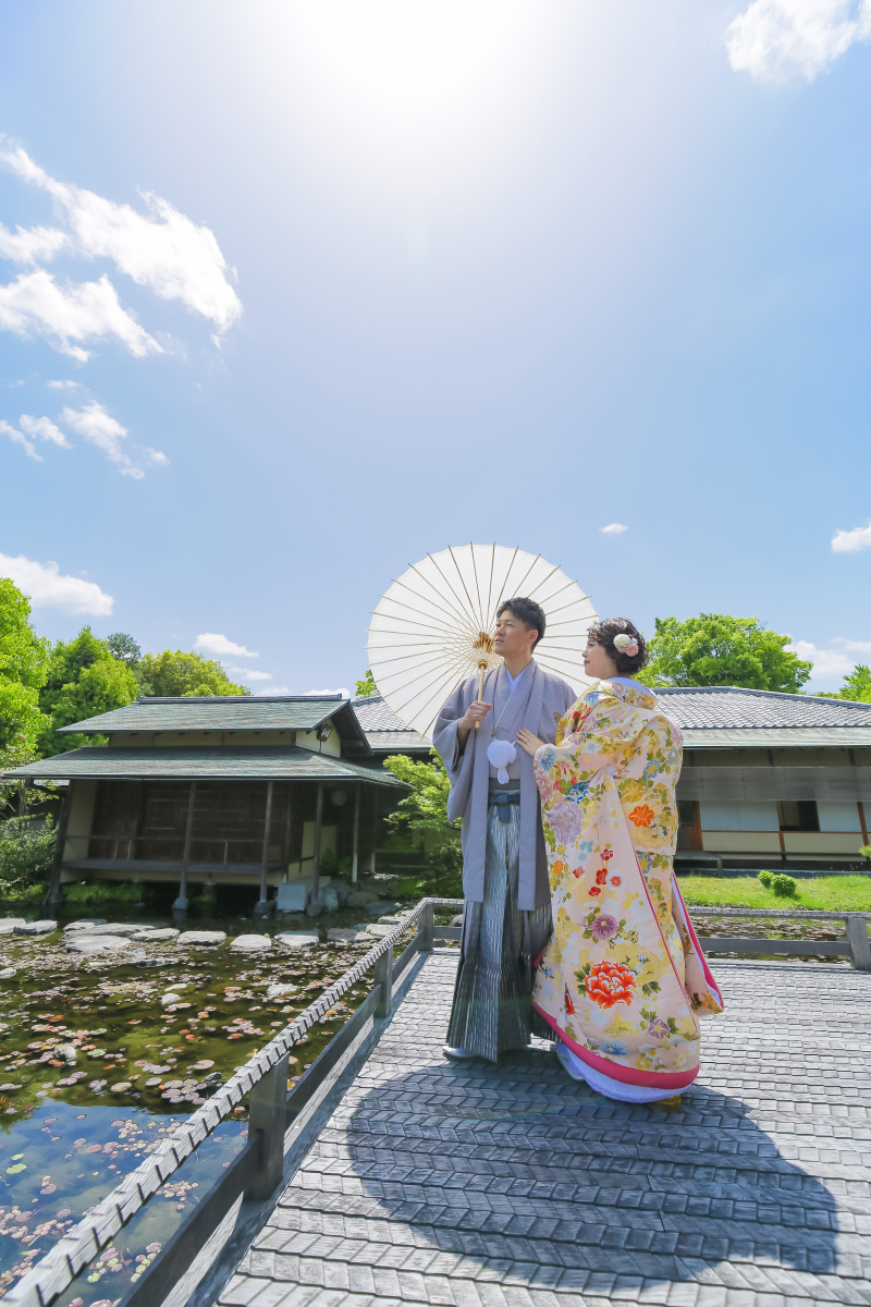茶室バックに