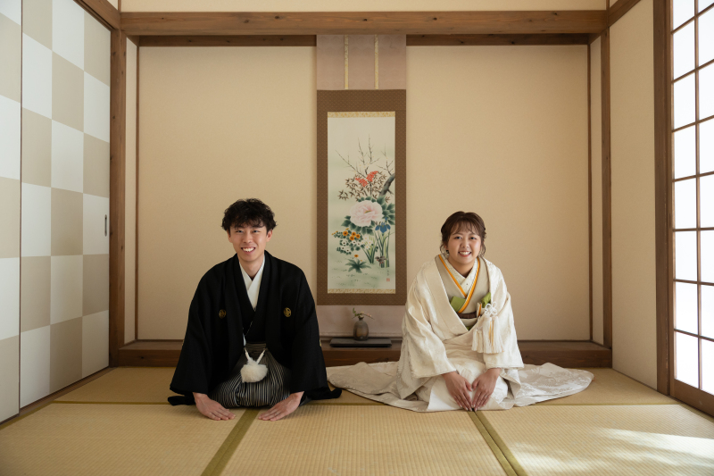 王道の正座ショット!