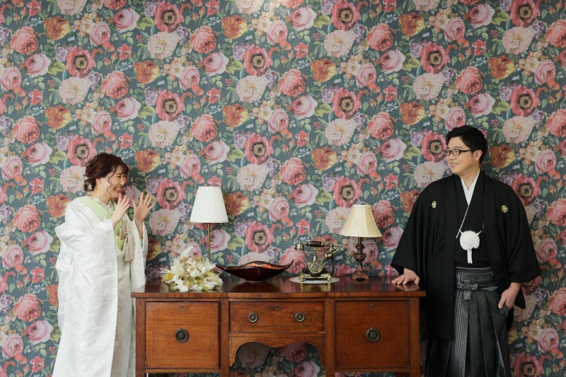 新郎様に向かって一言〜！