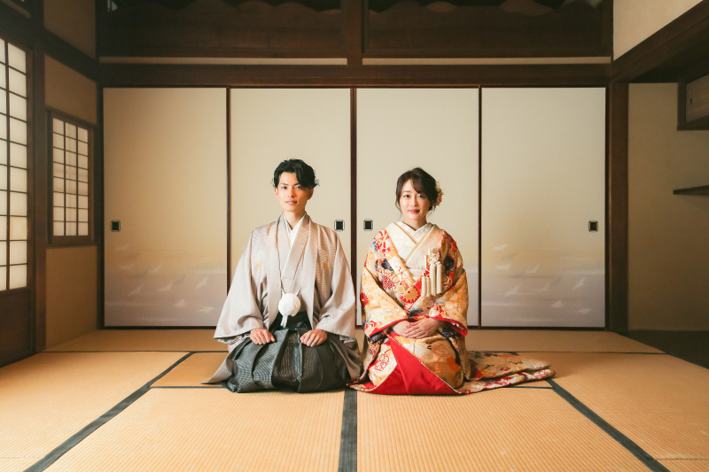 正座ショットも！！！