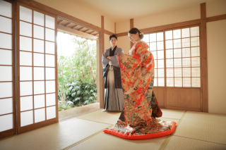 シックな屋内庭園