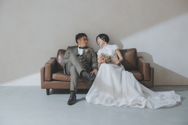 ソファーを使用して