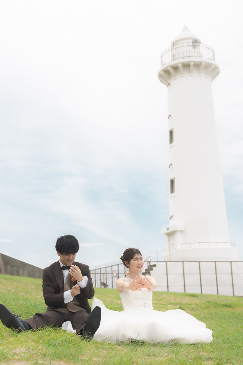 芝生でリラックス