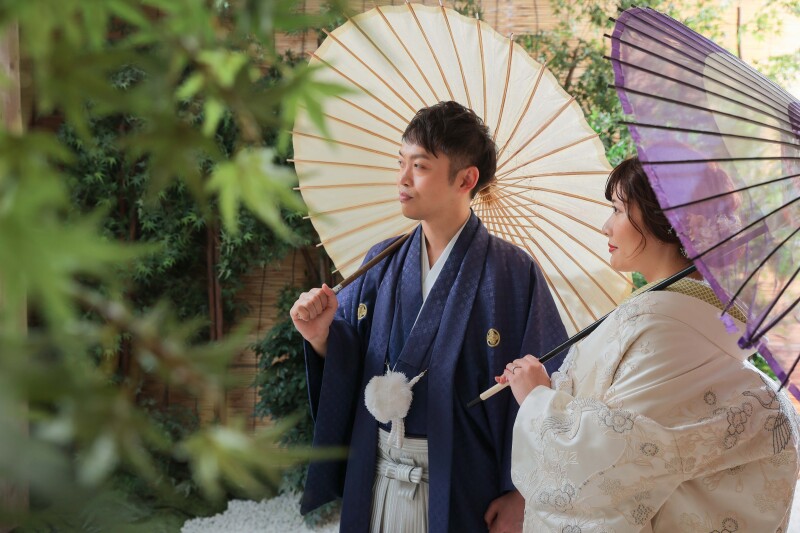 和傘と横顔ショット