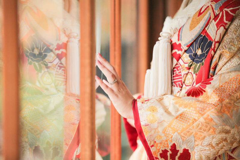 窓への映り込み…