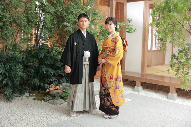 白無垢と振袖と