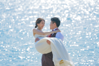 キラキラの海で