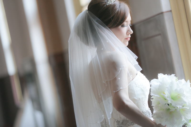 もちろん新婦様のソロカットも上品に!