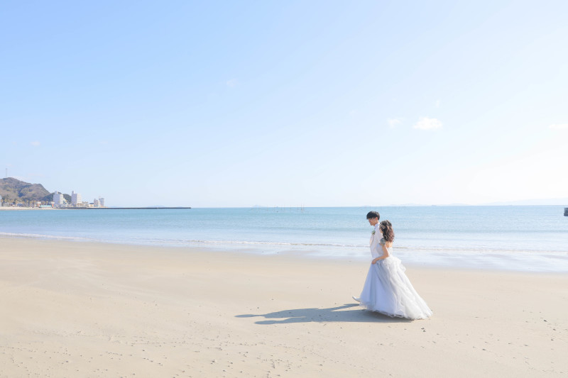 シーズンをずらせばビーチ貸切？