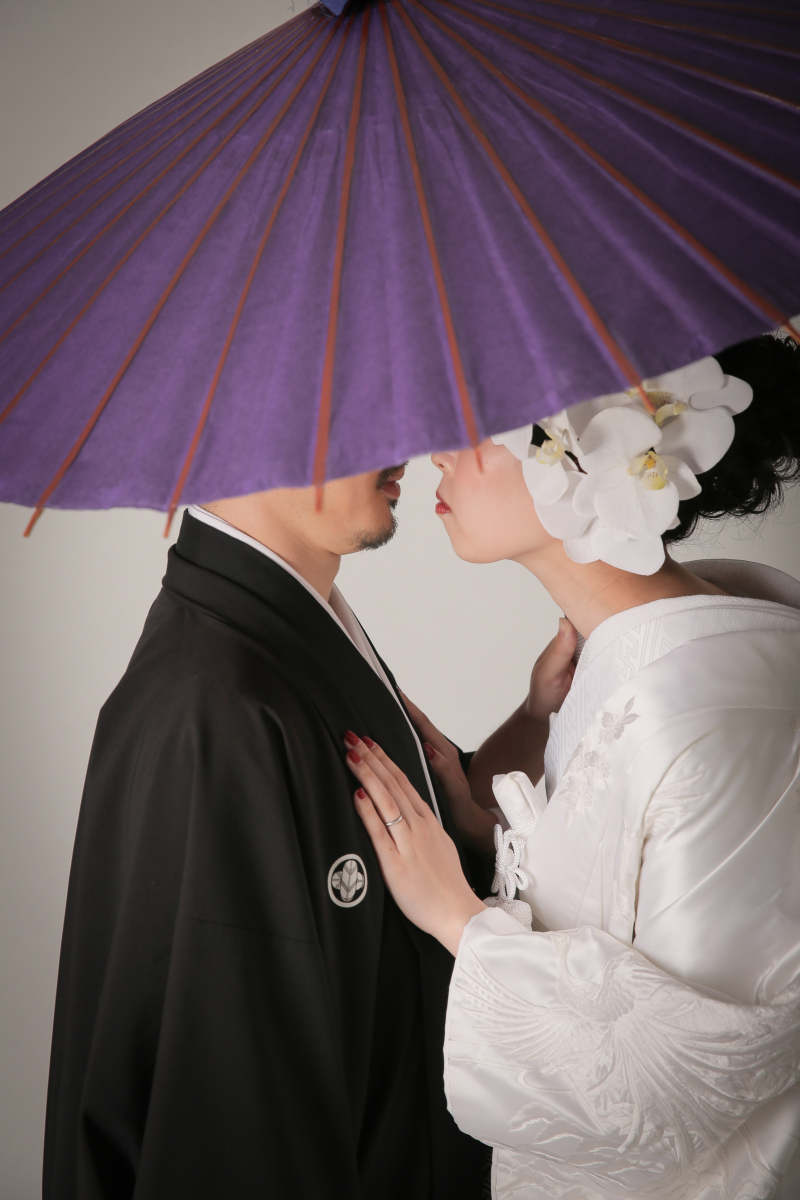 和傘を使って...