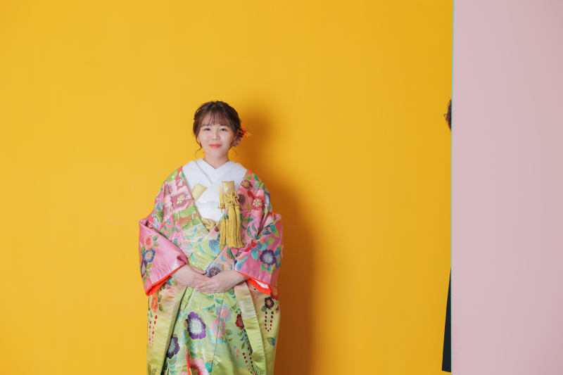 なにやら横に・・・。