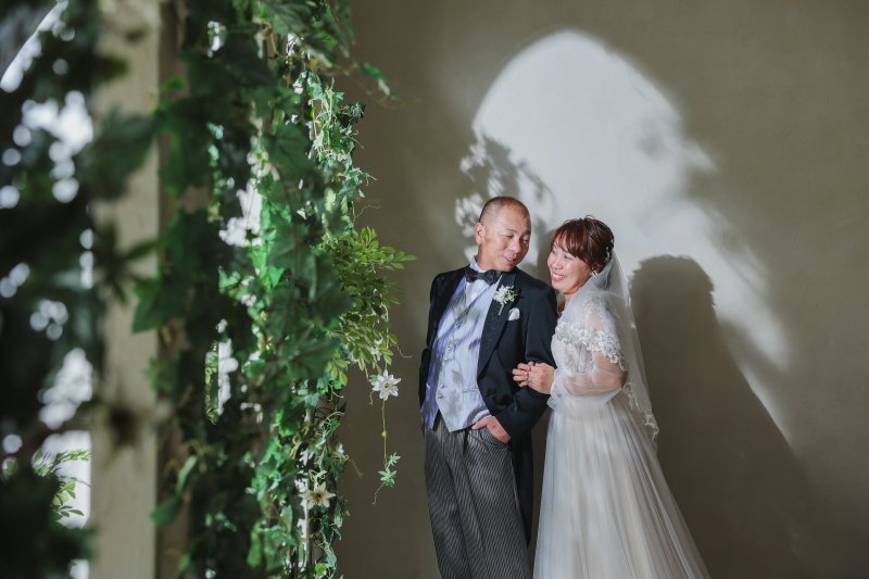 差し込む光と共に