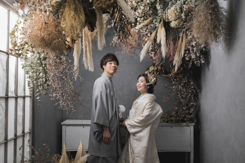 ドライフラワーに囲まれて