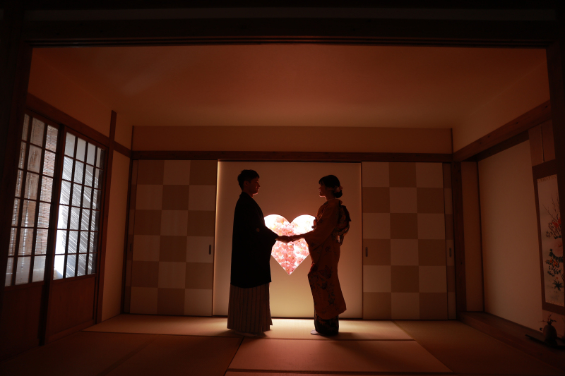 最後はシルエットで