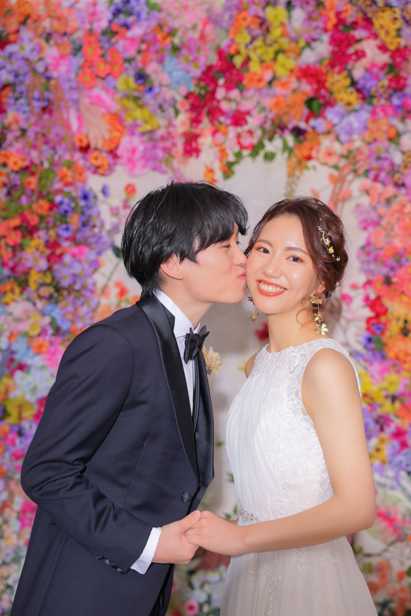 ご新郎様からほっぺに、、、！