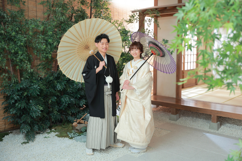 笑顔が素敵なお2人の、屋内庭園撮影!