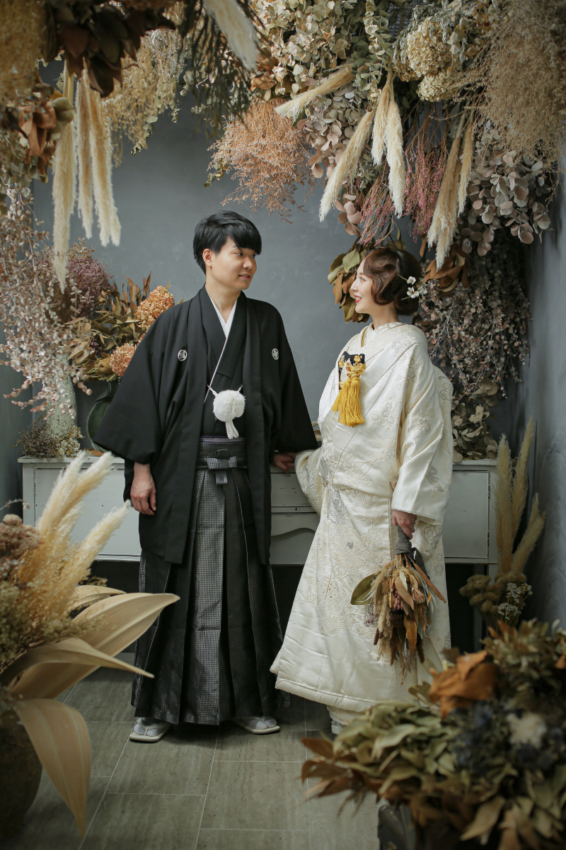 ドライフラワーに囲まれて