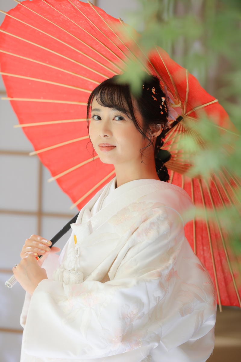 新婦様と和傘