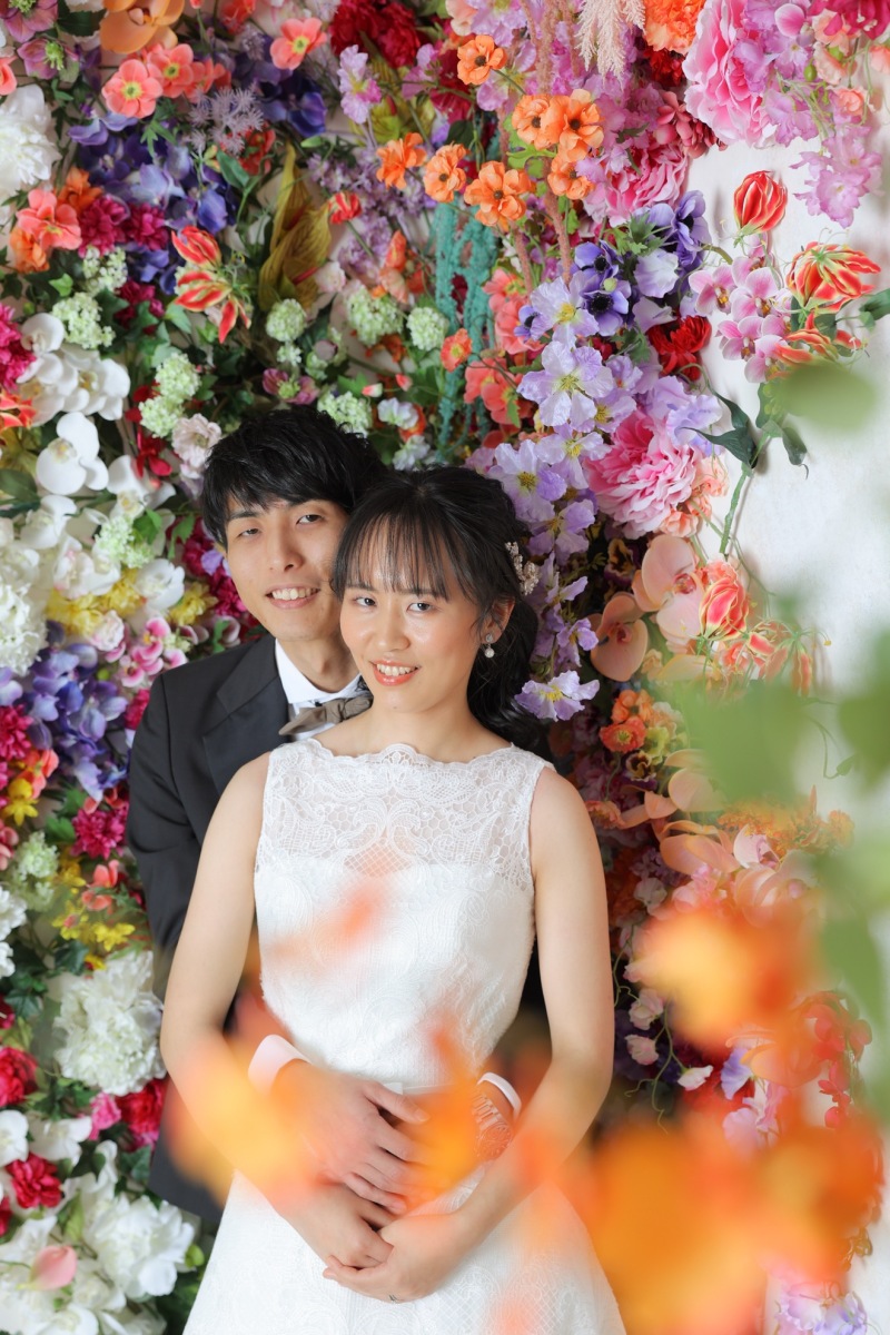 フラワーウォールの中で！