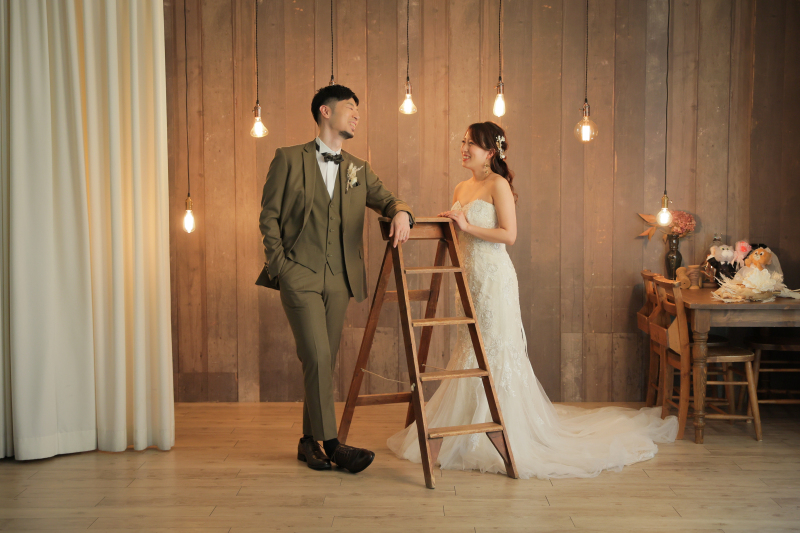 ランプの背景でオシャレに。