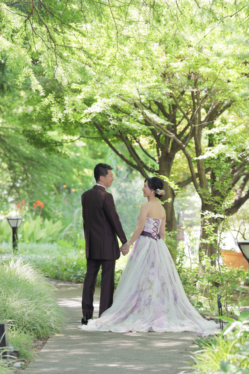 後ろ姿ショット