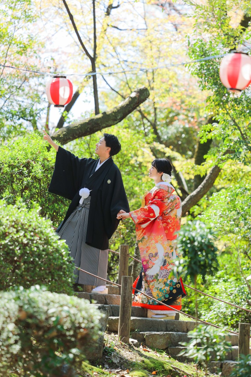 新緑の緑に囲まれて