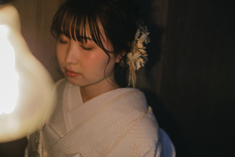 しっとりと。