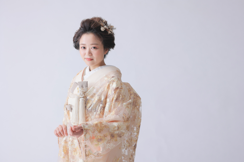 STUDIO 8 名古屋店（スタジオ8）_色打掛・着物が豊富