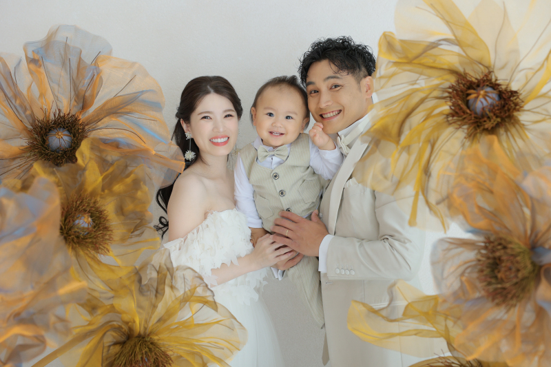 ◎土日UP料金無料など選べる特典つき◎ 洋装ハウススタジオ【基本料金+全データ/美肌加工付き!】